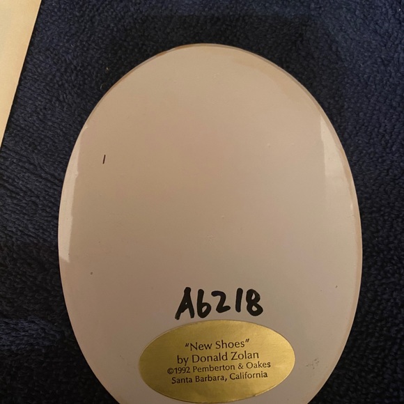 New shoes by Donald Zolan plaque - Picture 2 of 3